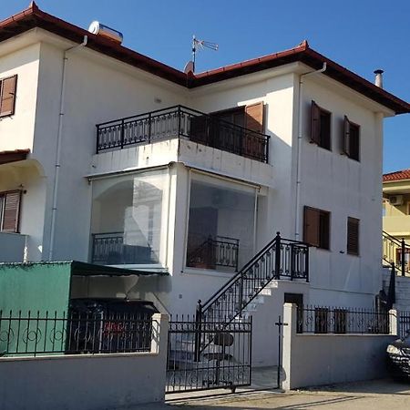 Nikiti View Apartment Bagian luar foto