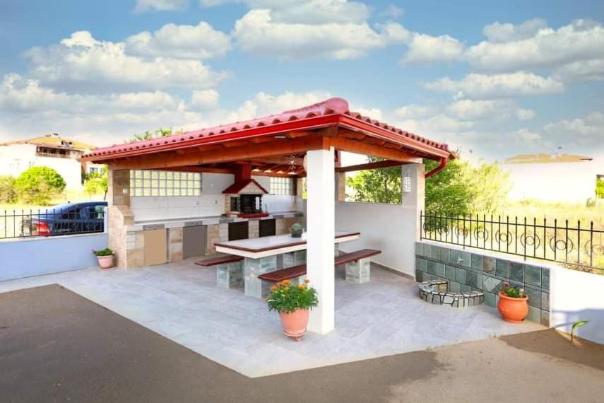 Nikiti View Apartment Bagian luar foto